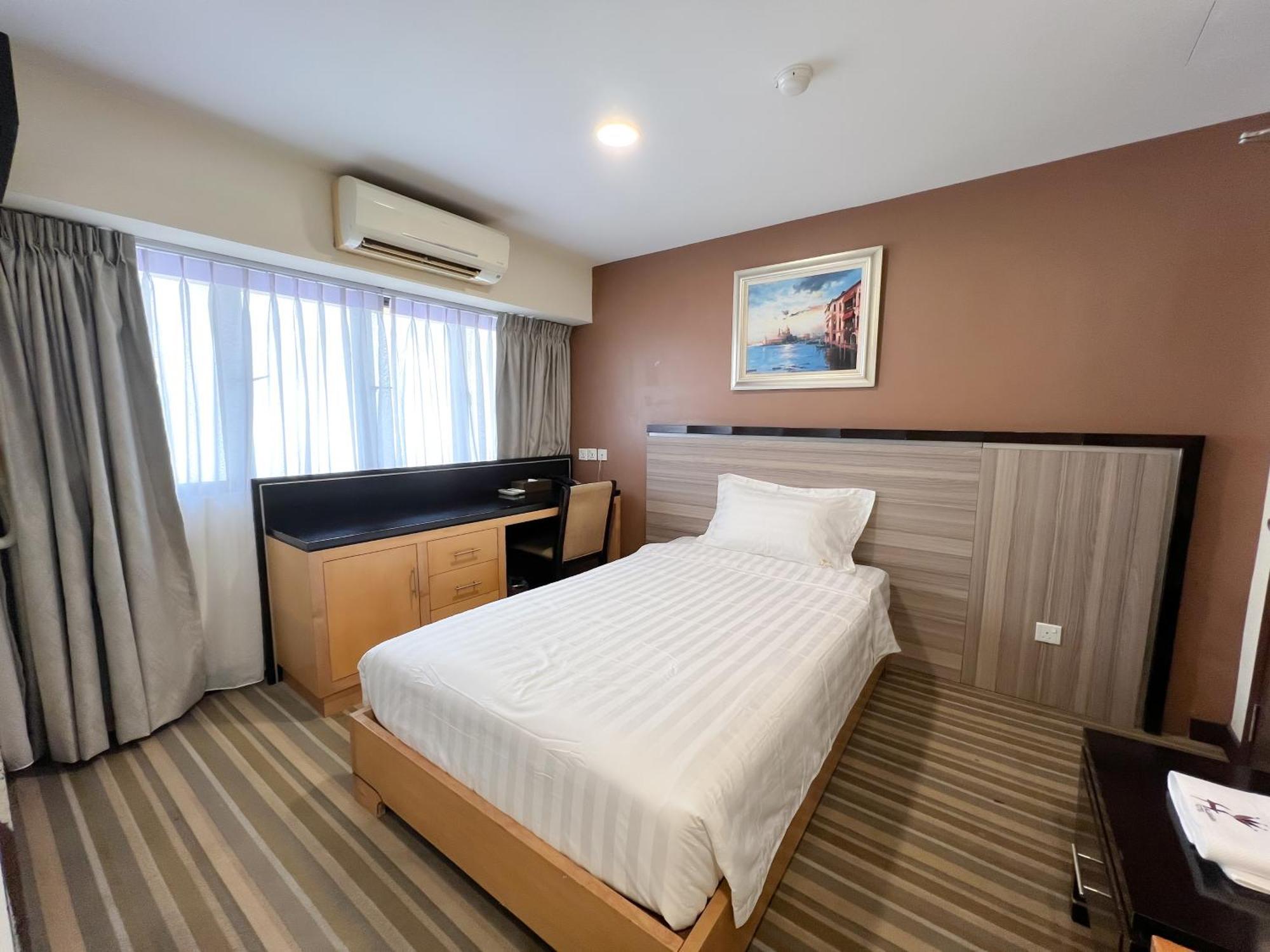 Malacca Hallmark Express Hotel מראה חיצוני תמונה